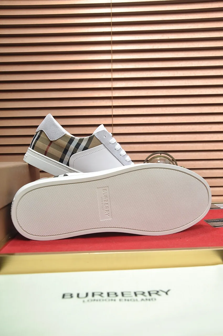 Men's shoes💰480💶[Burberry] (cowhide lining) classic low-top sneakers｜Imported cowhide with classic plaid fabric｜Cow leather lining｜Original outsole｜Fine workmanship and comfortable to wear Size: 38-44 (customized at 45)